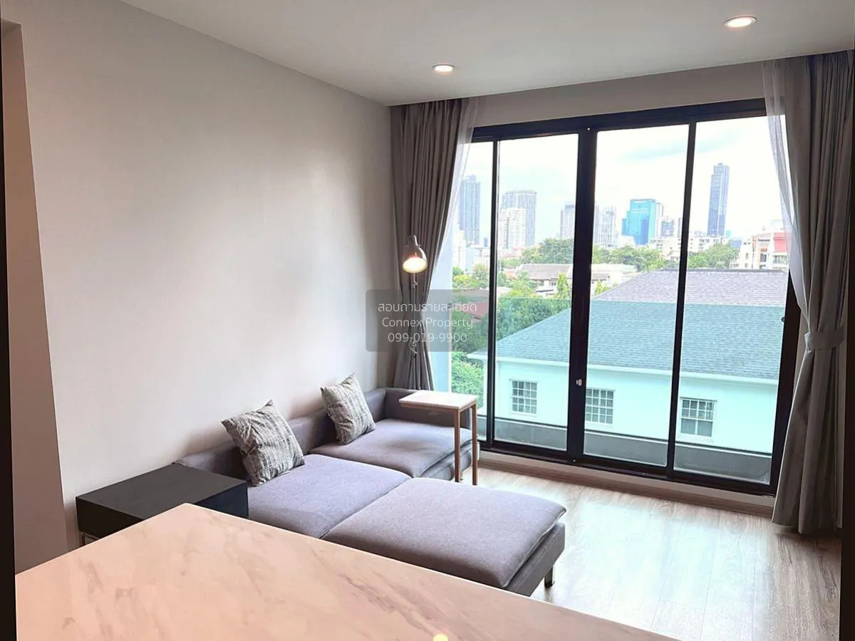 2 Bedroom condo in The Teak Sukhumvit 39
