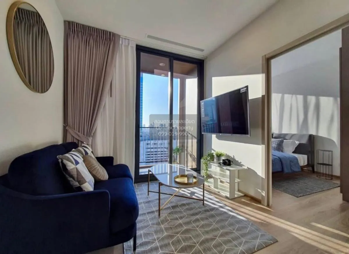 2 Bedroom condo in Oka Haus Sukhumvit 36