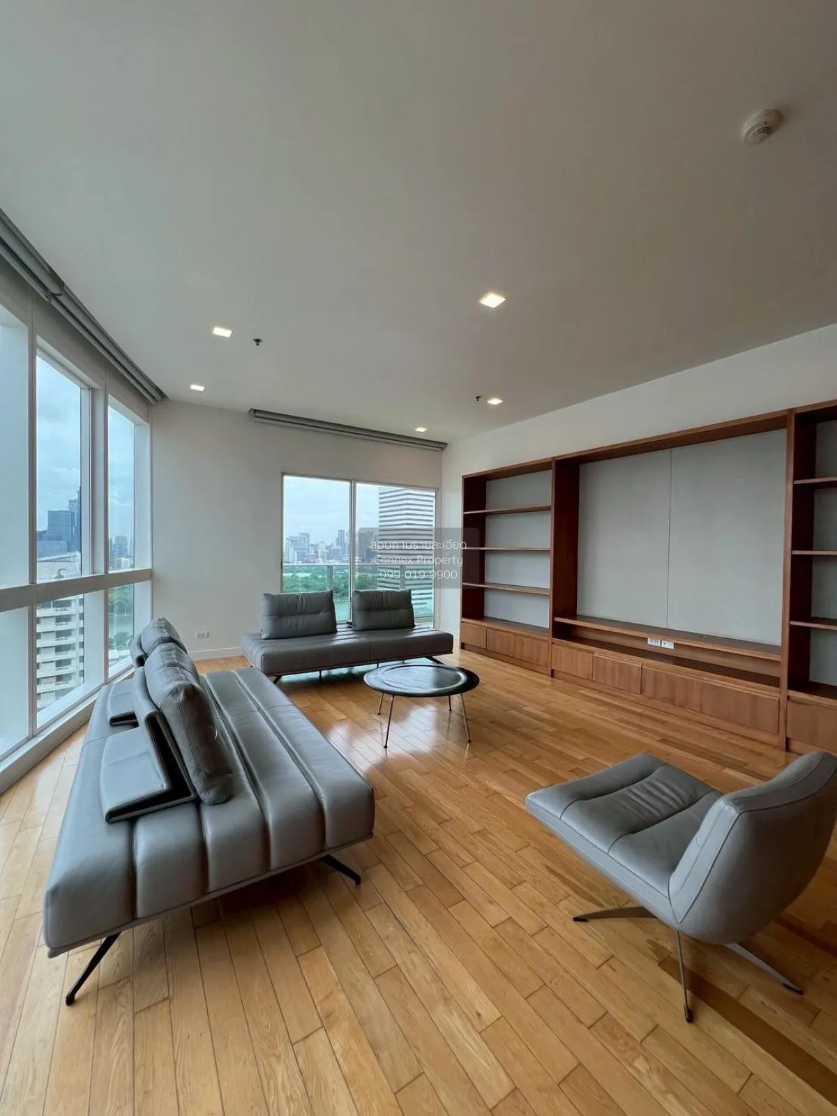 3 Bedroom condo in Millennium Residence