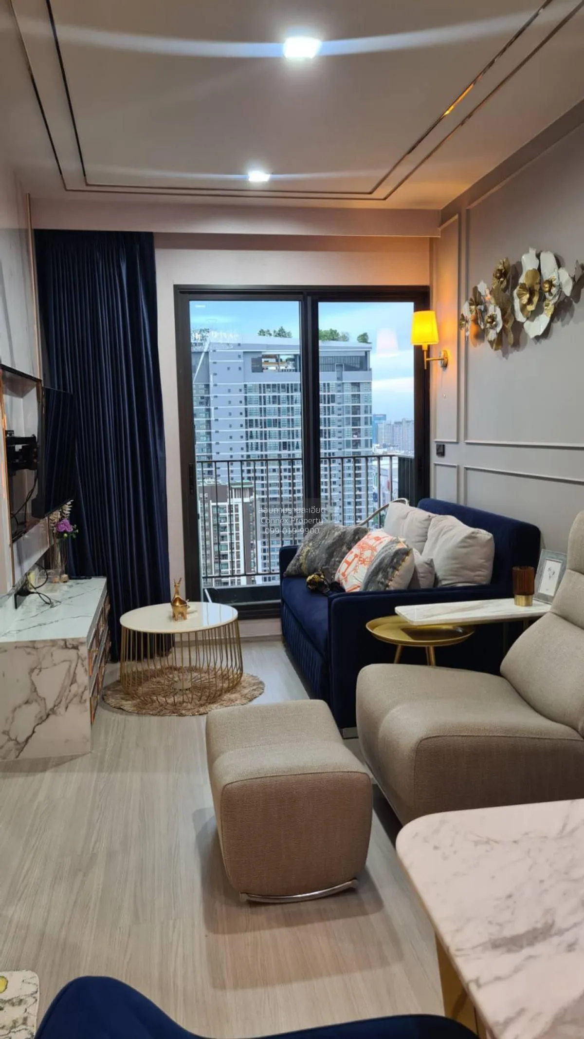 2 Bedroom condo in Life Asoke-Rama 9