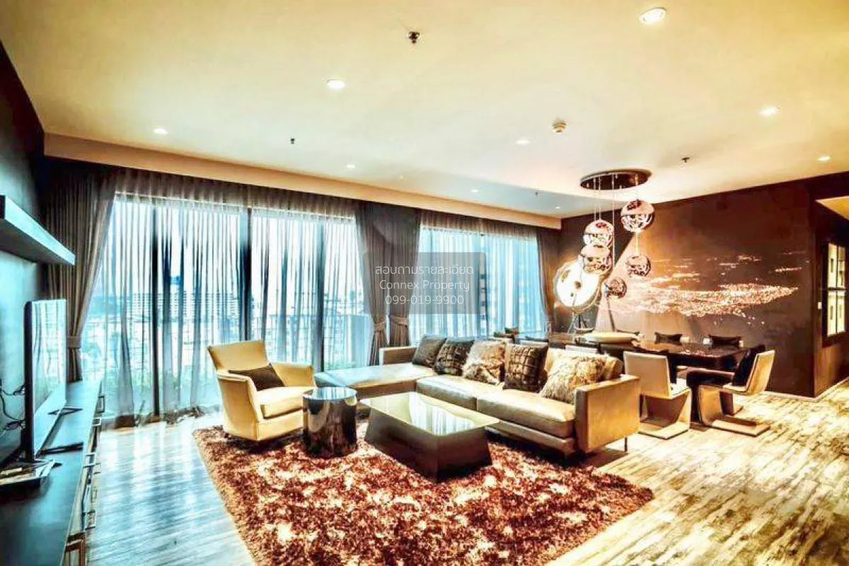 3 Bedroom condo in The Emporio Place