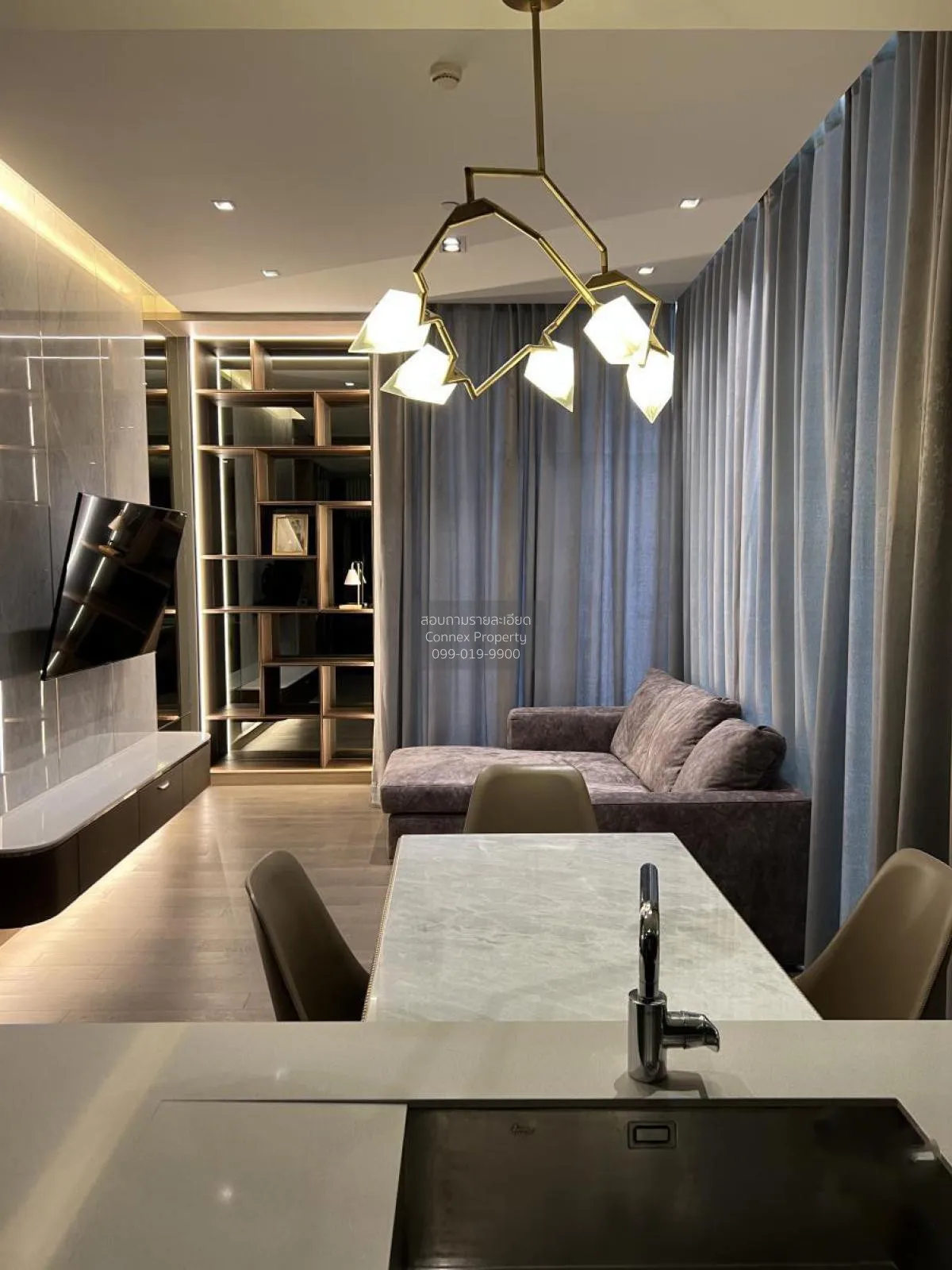 2 Bedroom condo in 28 Chidlom