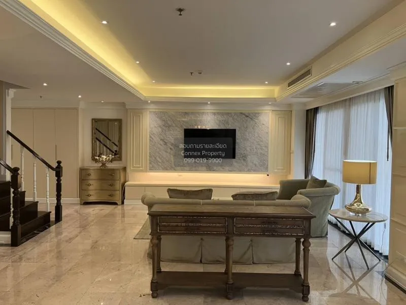 4 Bedroom condo in Le Raffine Sukhumvit 24