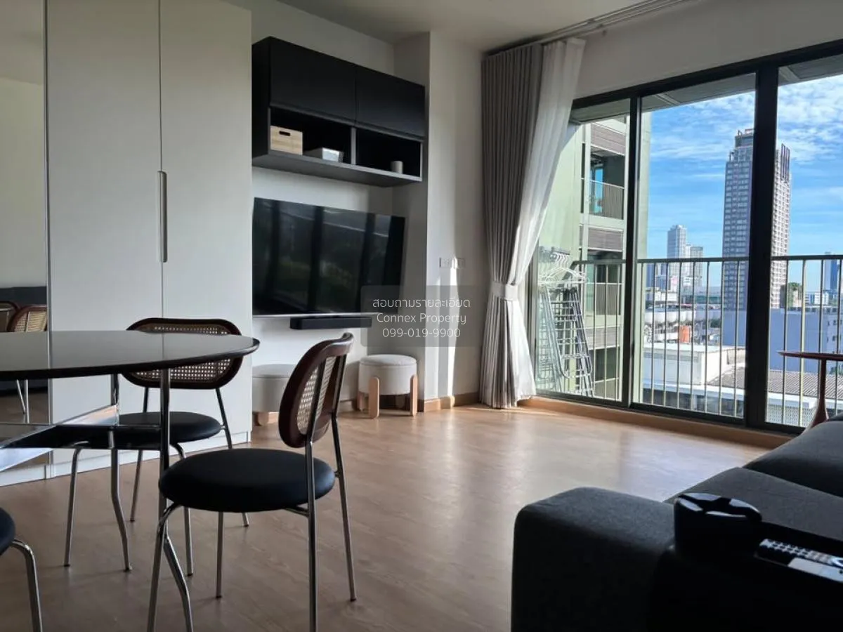 1 Bedroom condo in Noble Solo