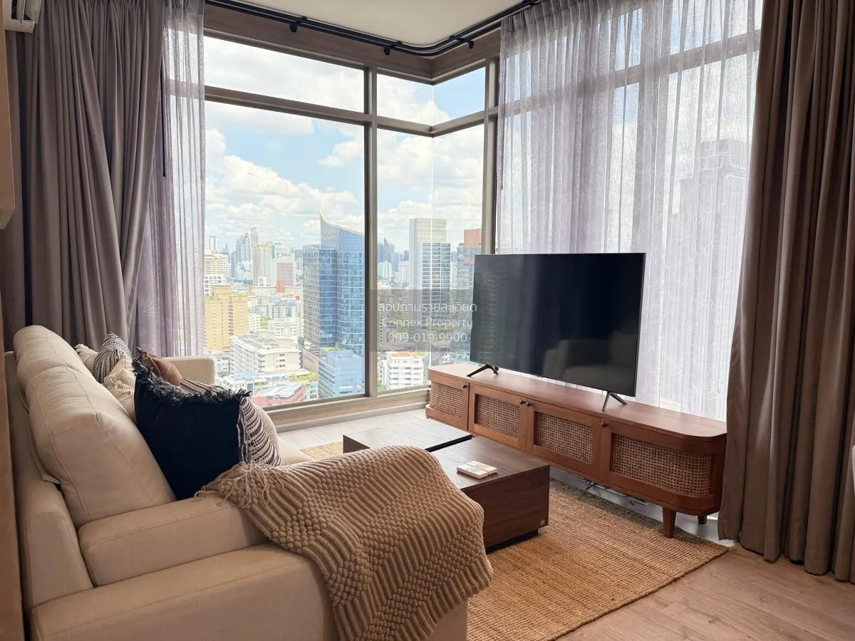 2 Bedroom condo in Rhythm Ekkamai Estate
