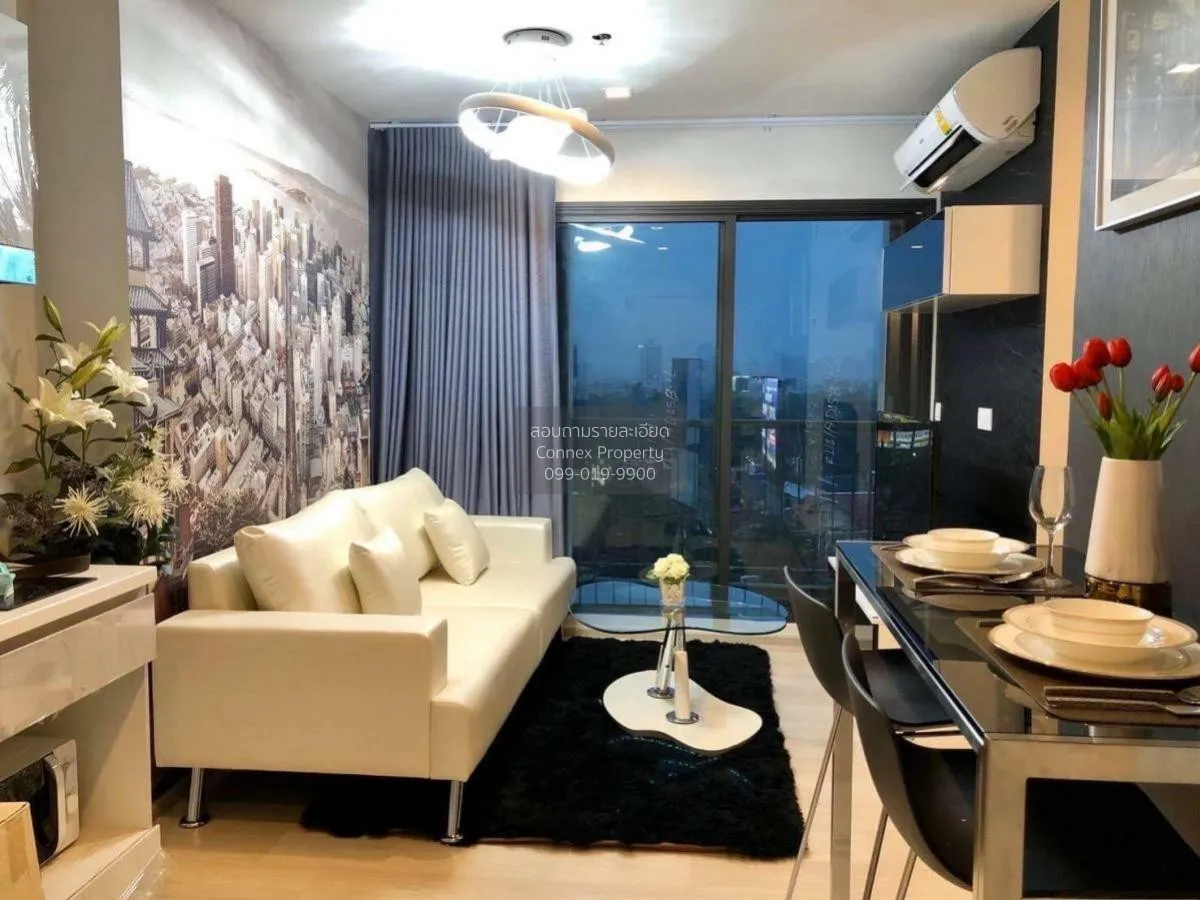 2 Bedroom condo in Life One Wireless