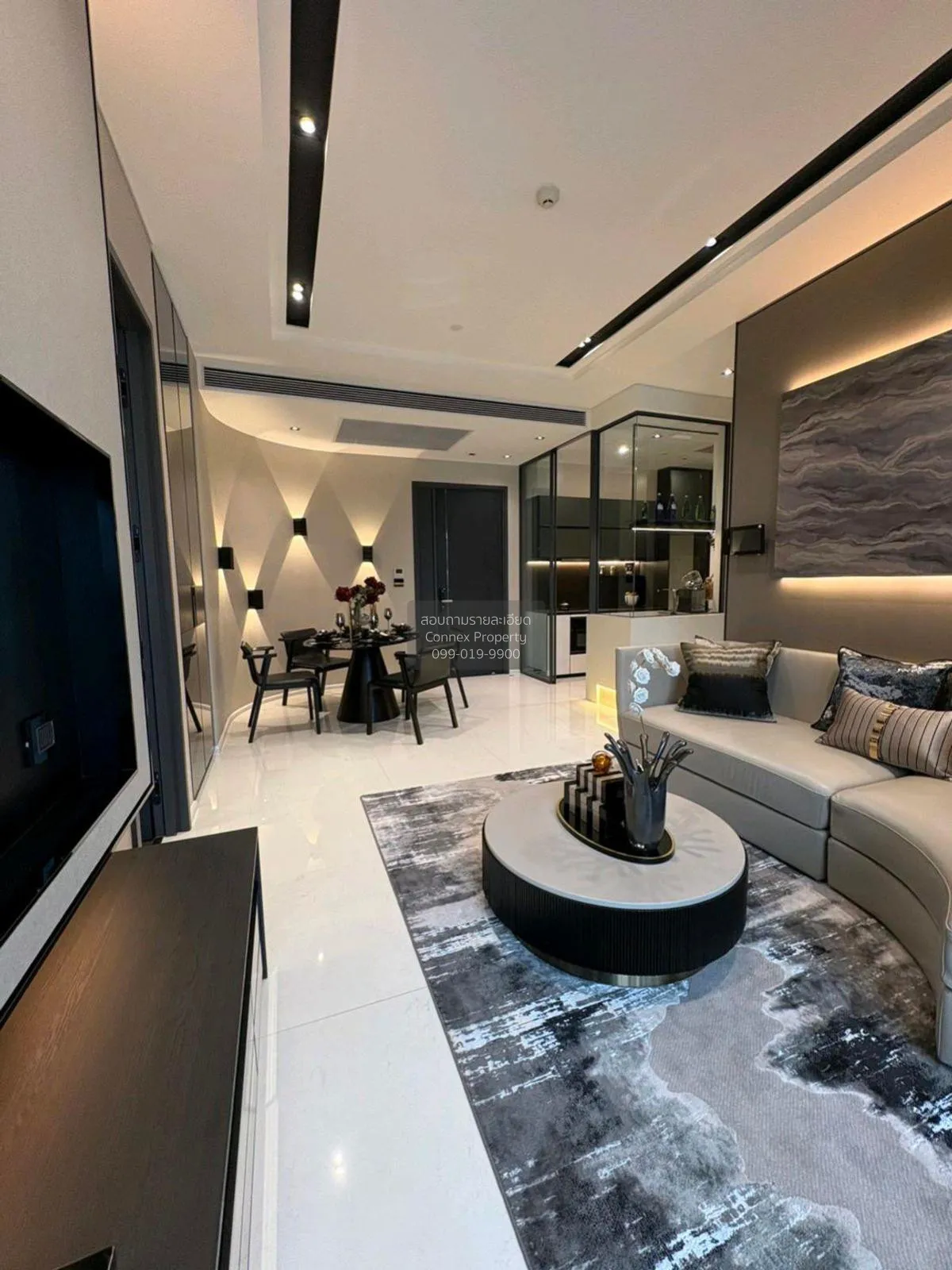 2 Bedroom condo in The Bangkok Thonglor