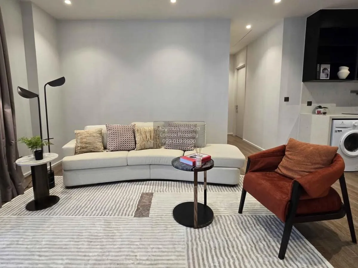 2 Bedroom condo in Muniq Langsuan