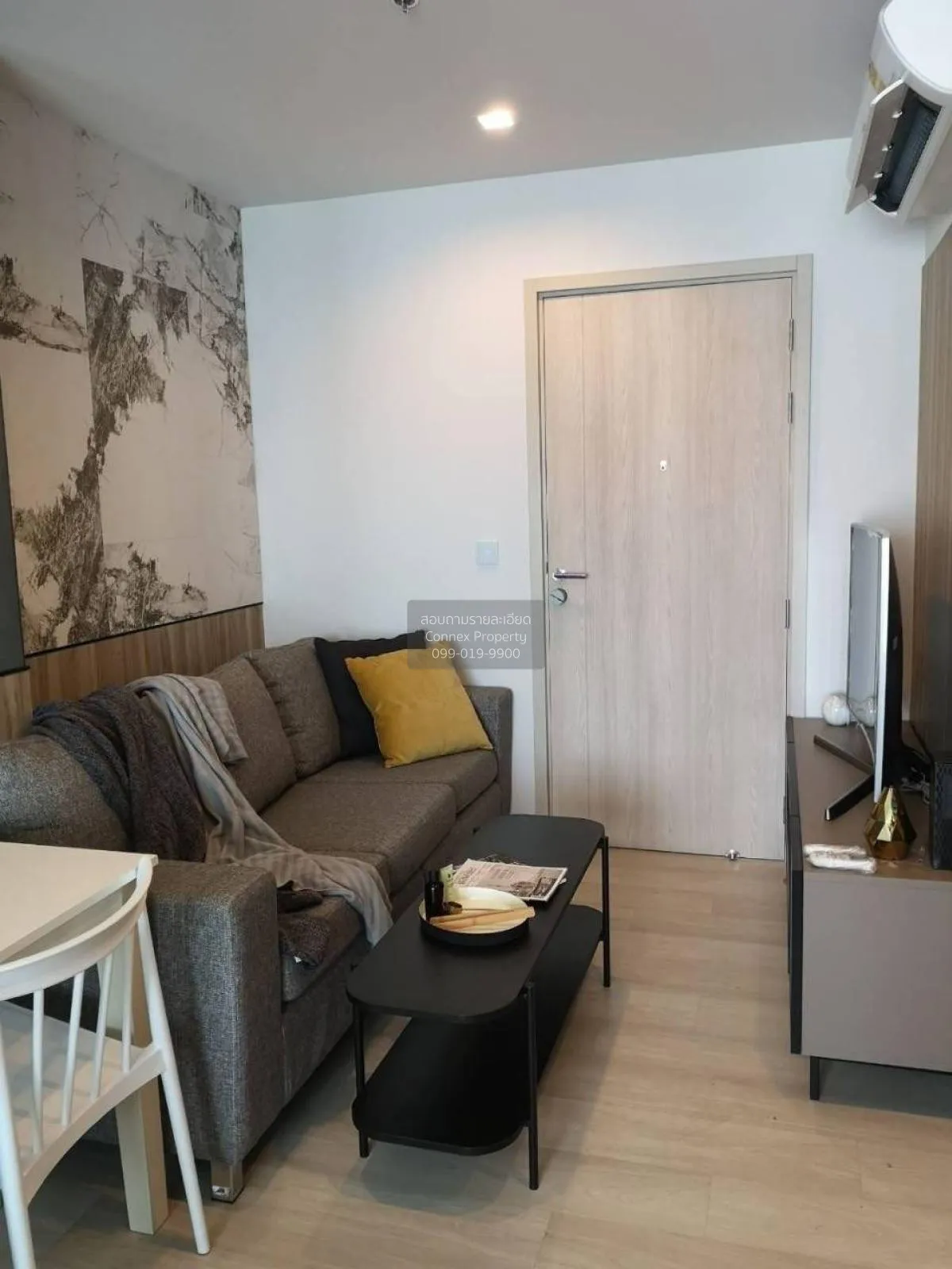 1 Bedroom condo in Life One Wireless