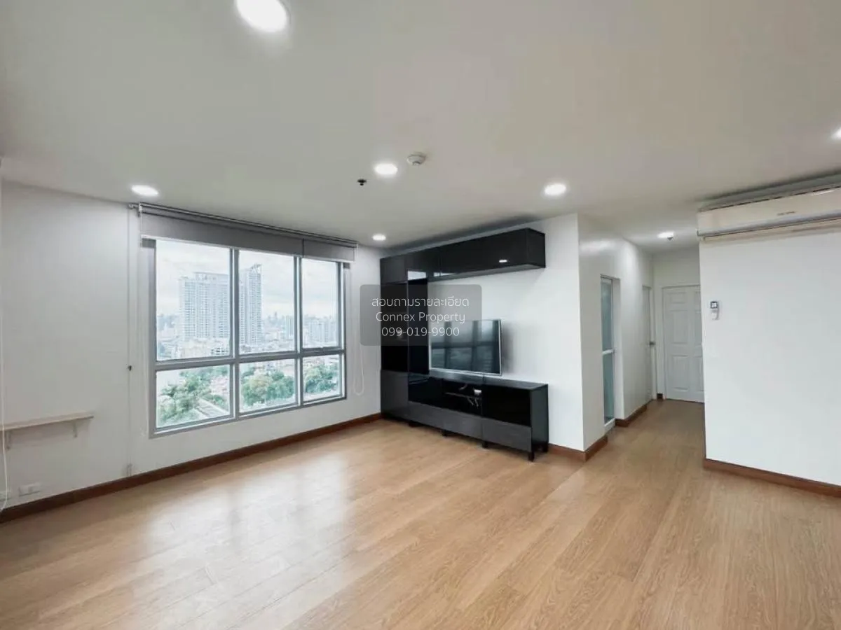 2 Bedroom condo in Life @ Ratchada