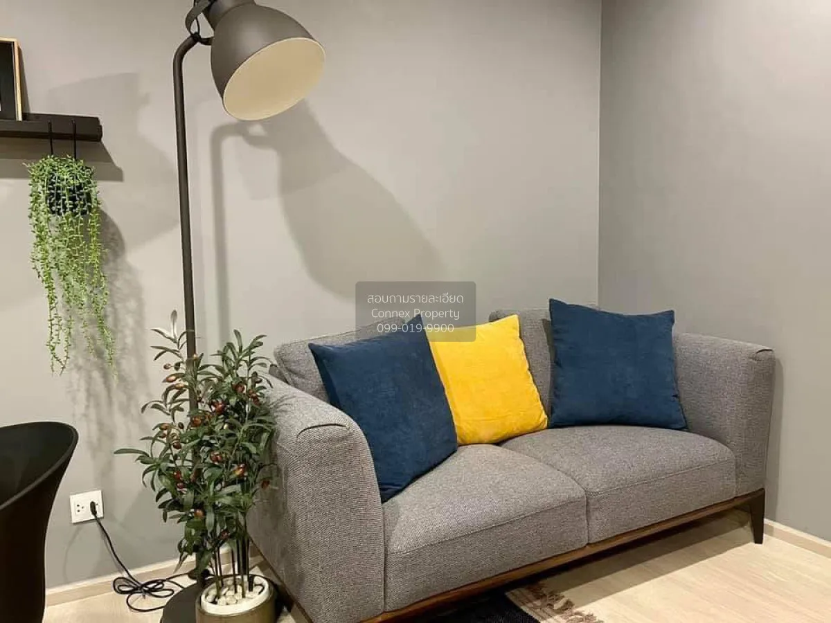 1 Bedroom condo in Life One Wireless