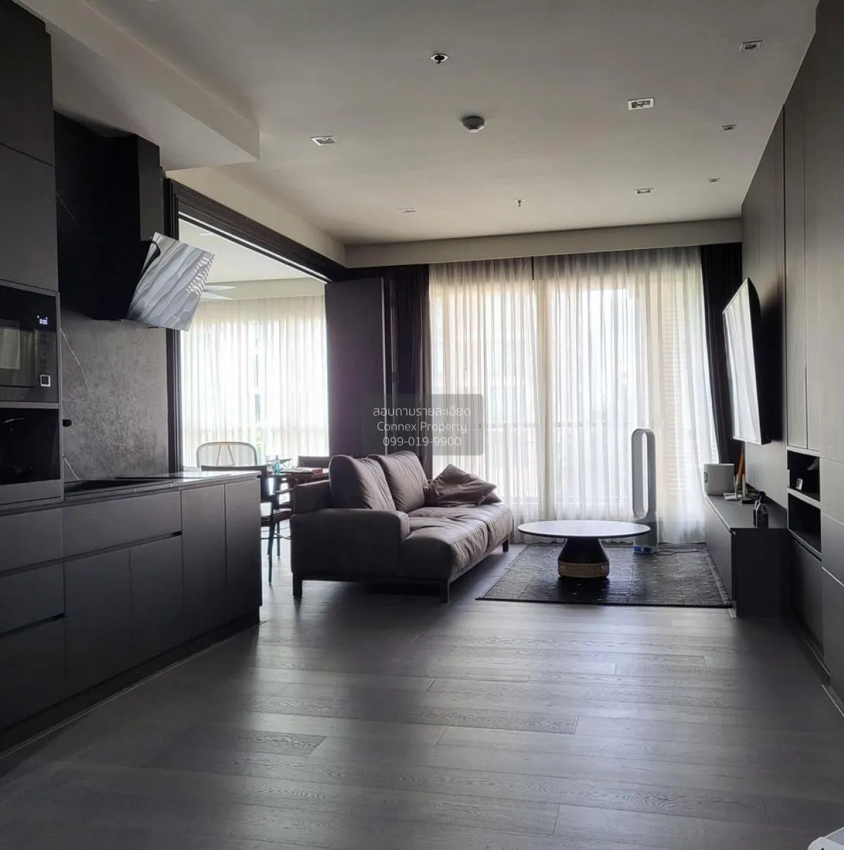 2 Bedroom condo in The Address Chidlom