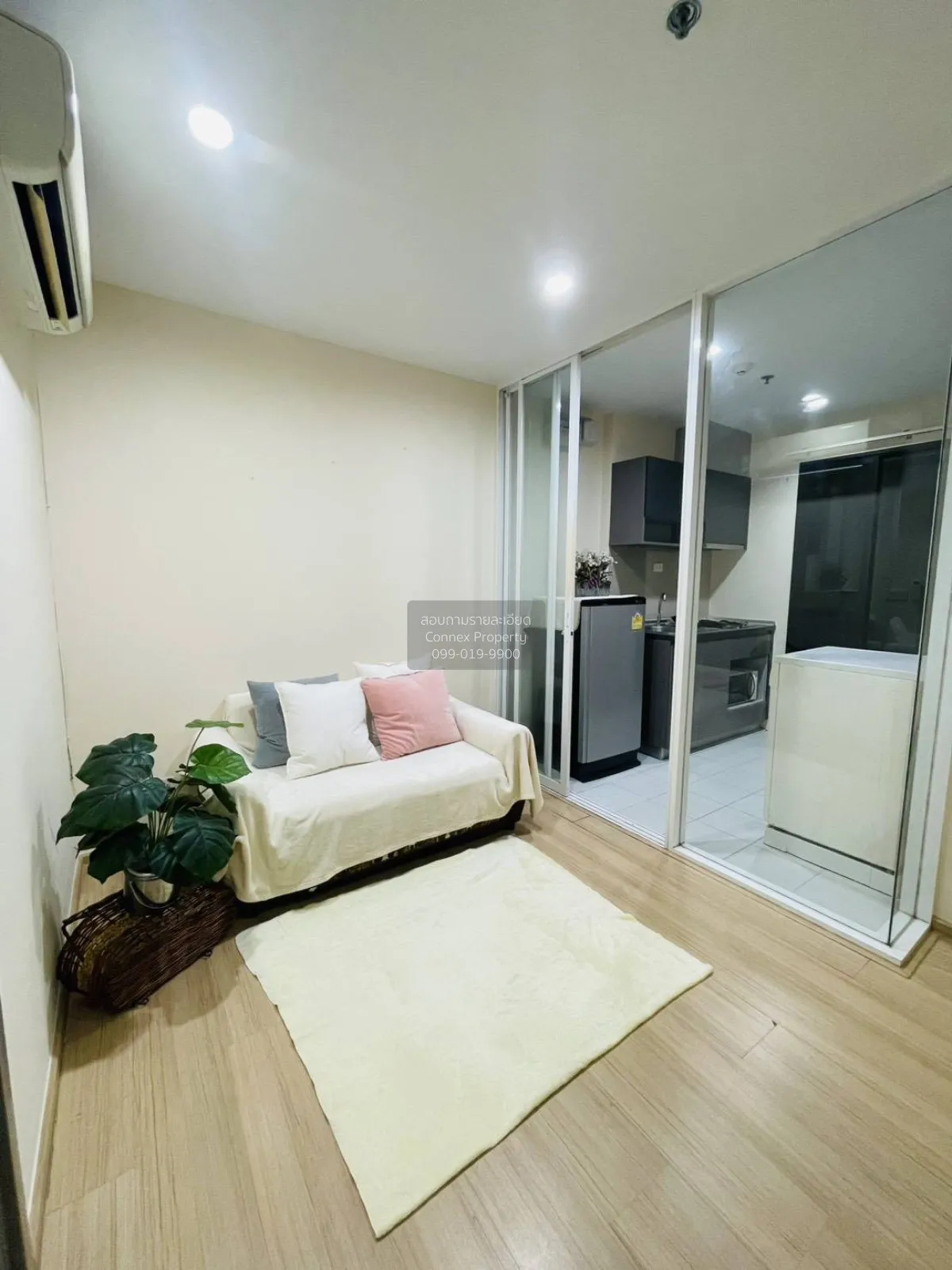 1 Bedroom condo in The Base Rama 9-Ramkhamhaeng