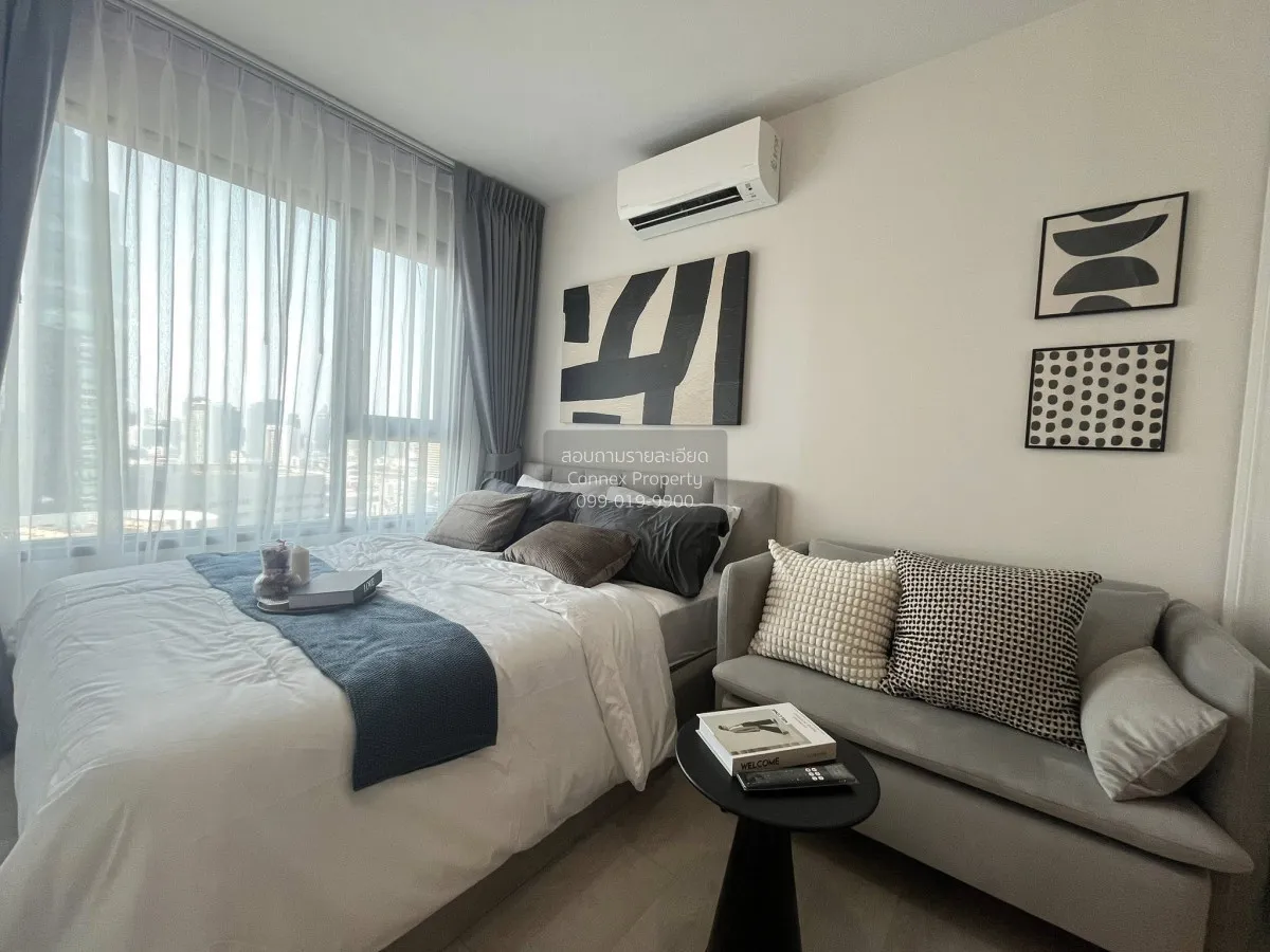 1 Bedroom condo in Life One Wireless