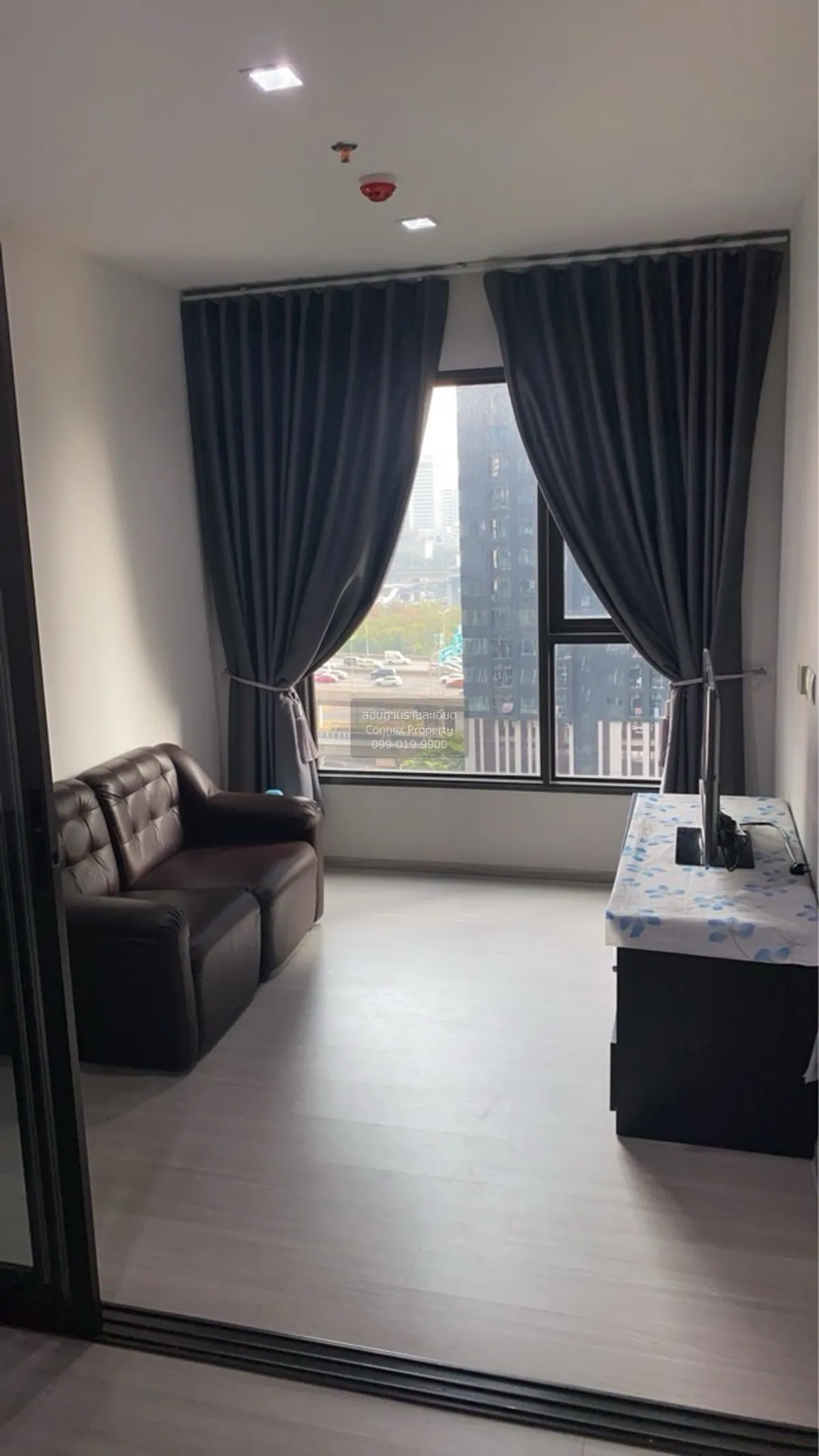 1 Bedroom condo in Life Asoke-Rama 9