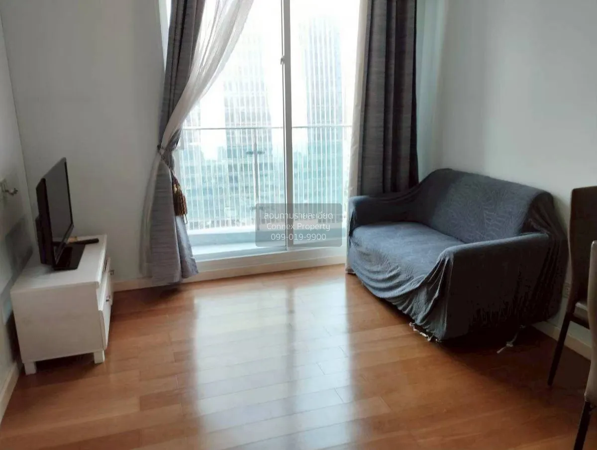 1 Bedroom condo in Condolette Ize Ratchathewi