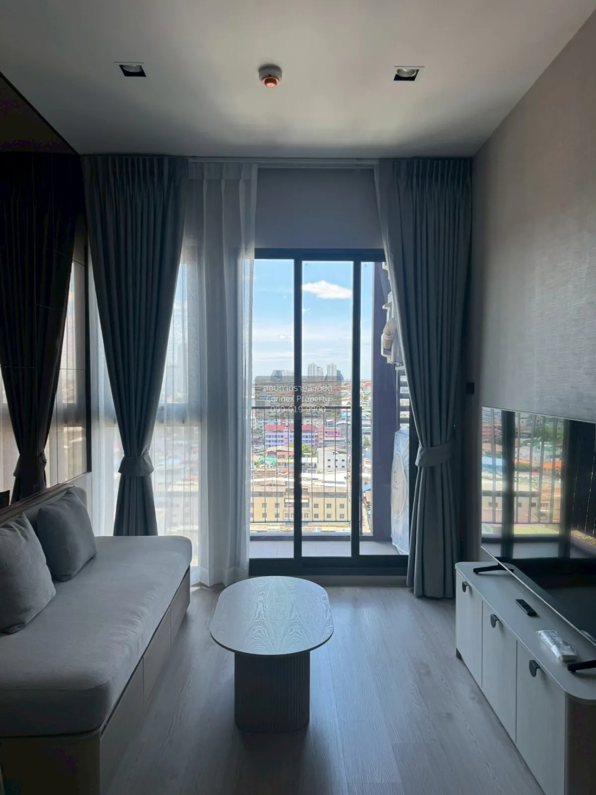 1 Bedroom condo in Reference Sathorn-Wongwianyai