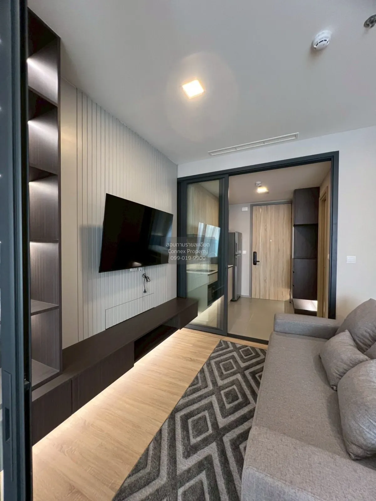 1 Bedroom condo in XT Phayathai