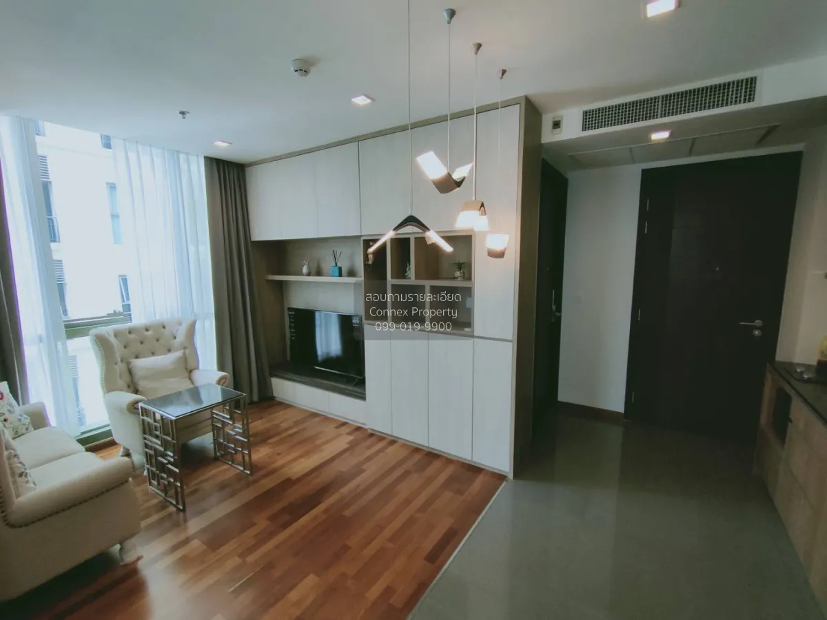 2 Bedroom condo in Wish Signature Midtown Siam