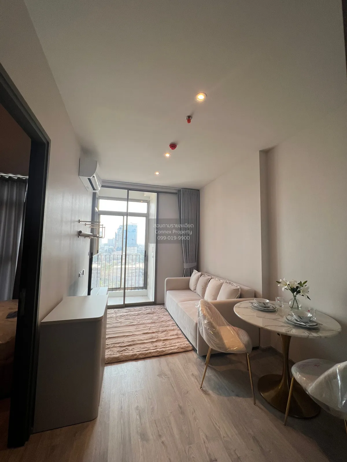 1 Bedroom condo in Rhythm Ekkamai Estate