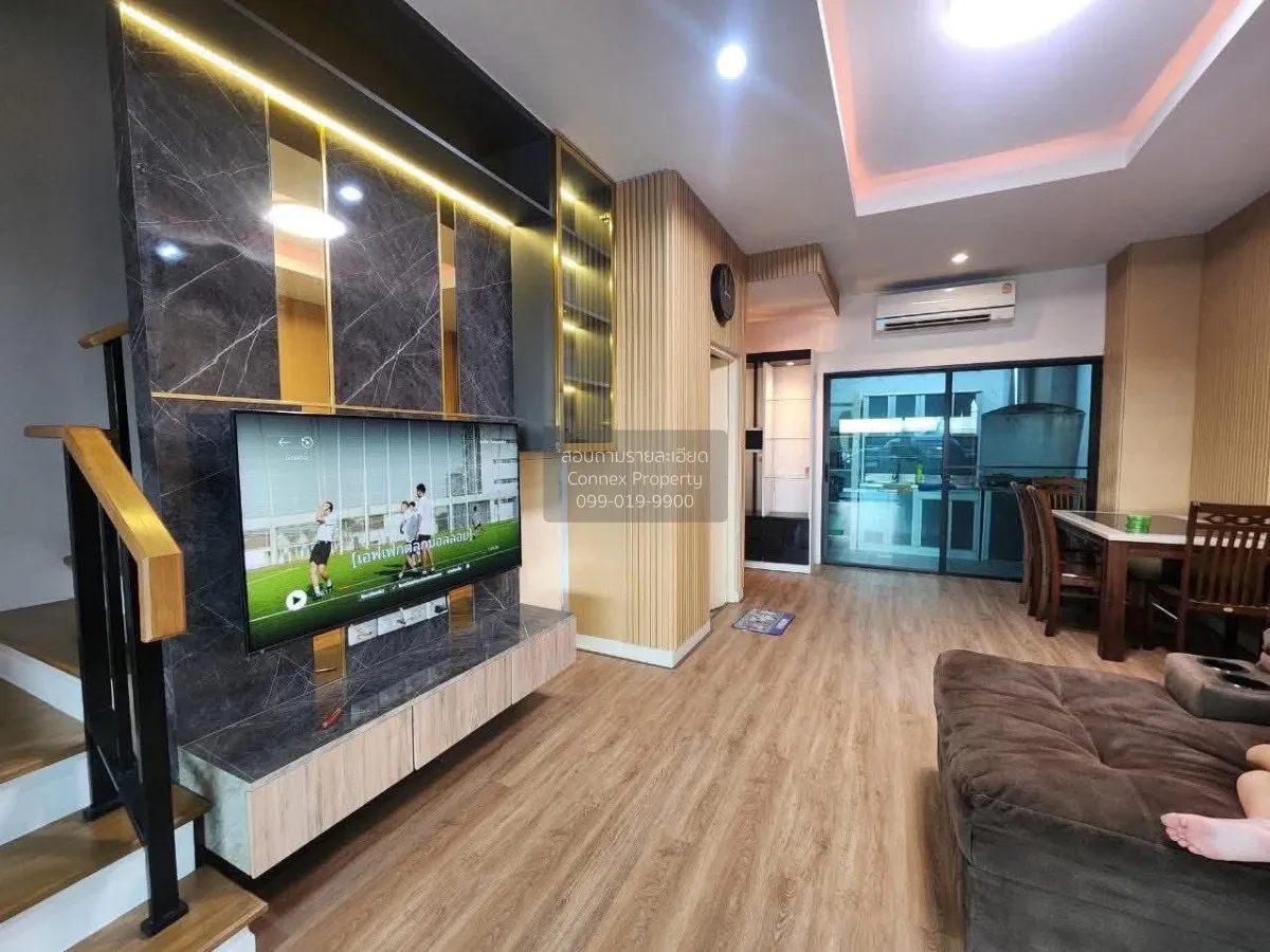 3 Bedroom condo in Pleno Rama 9 Krungthep Kreetha