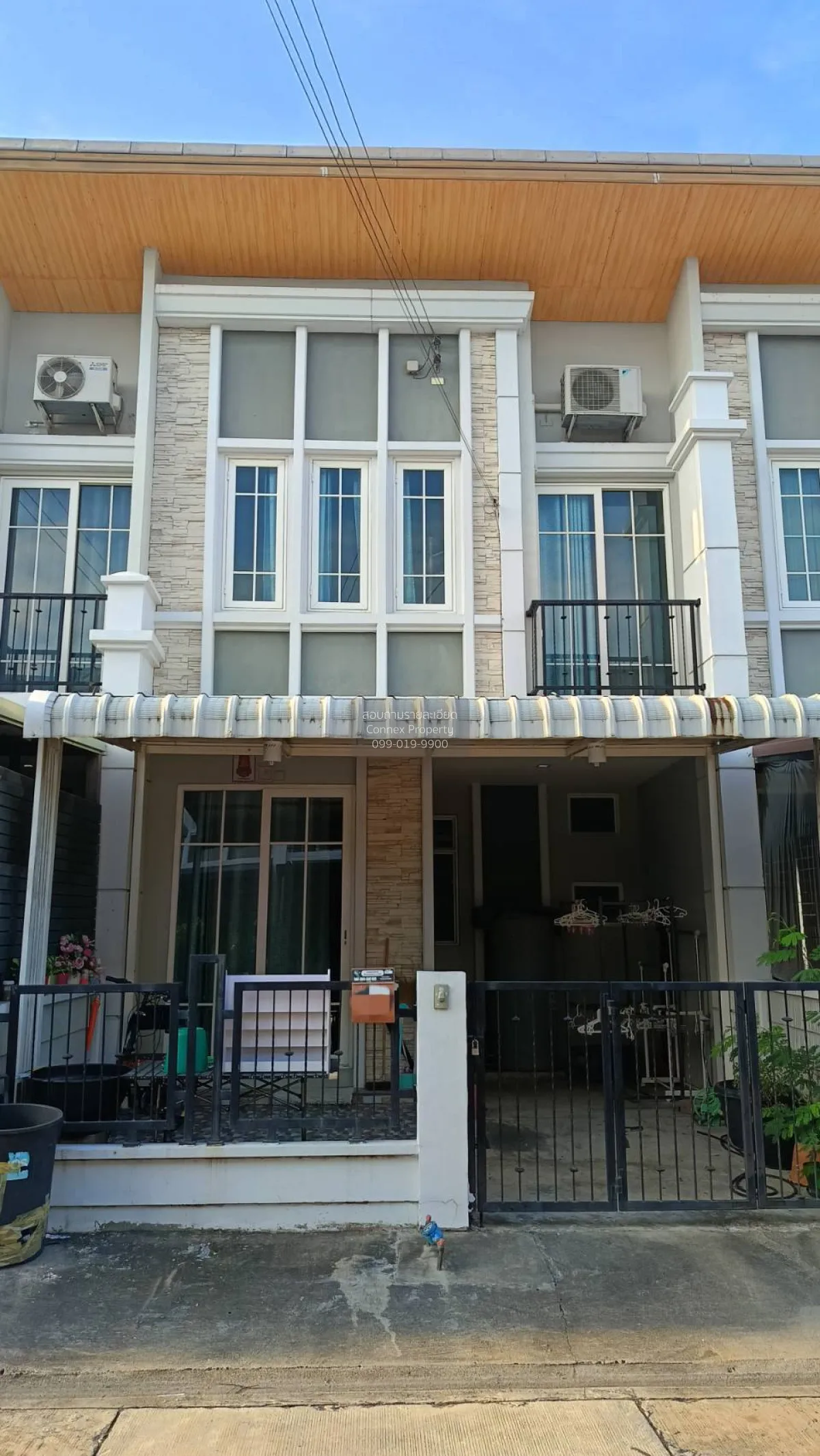 3 Bedroom condo in Golden Town 2 Ladprao-Kaset Nawamin