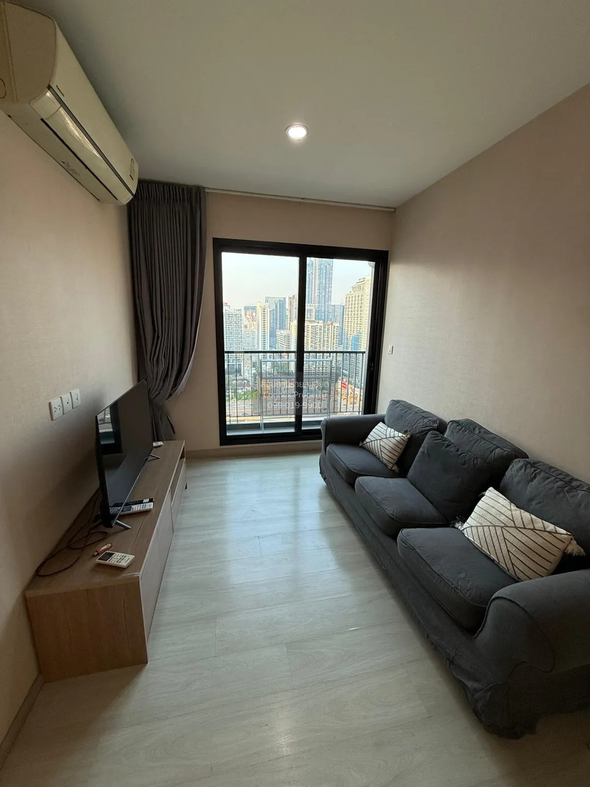 2 Bedroom condo in Life Asoke