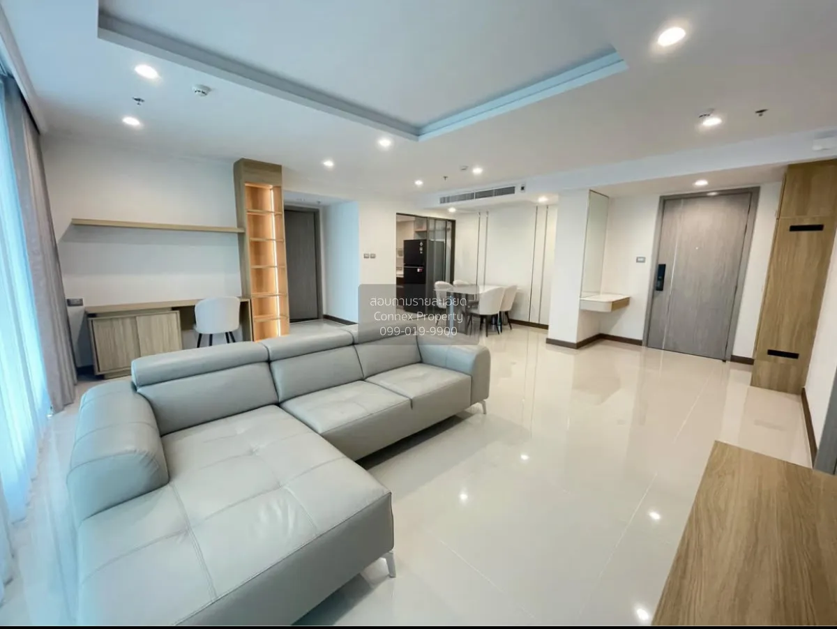 2 Bedroom condo in Supalai Oriental Sukhumvit 39