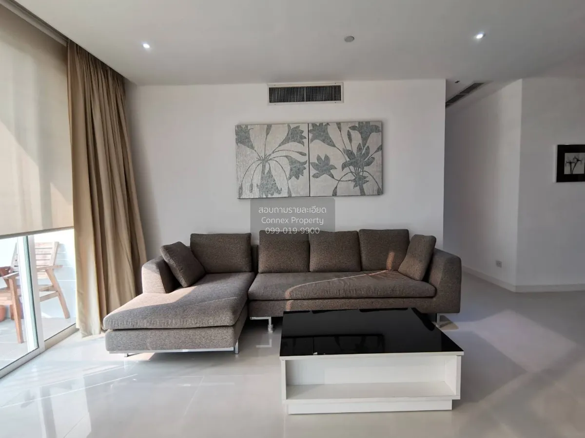 3 Bedroom condo in Fullerton Sukhumvit