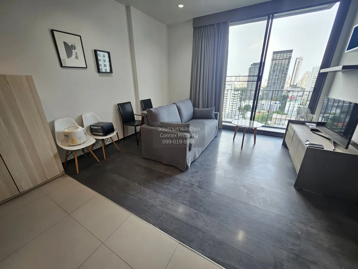 1 Bedroom condo in The Edge Sukhumvit 23