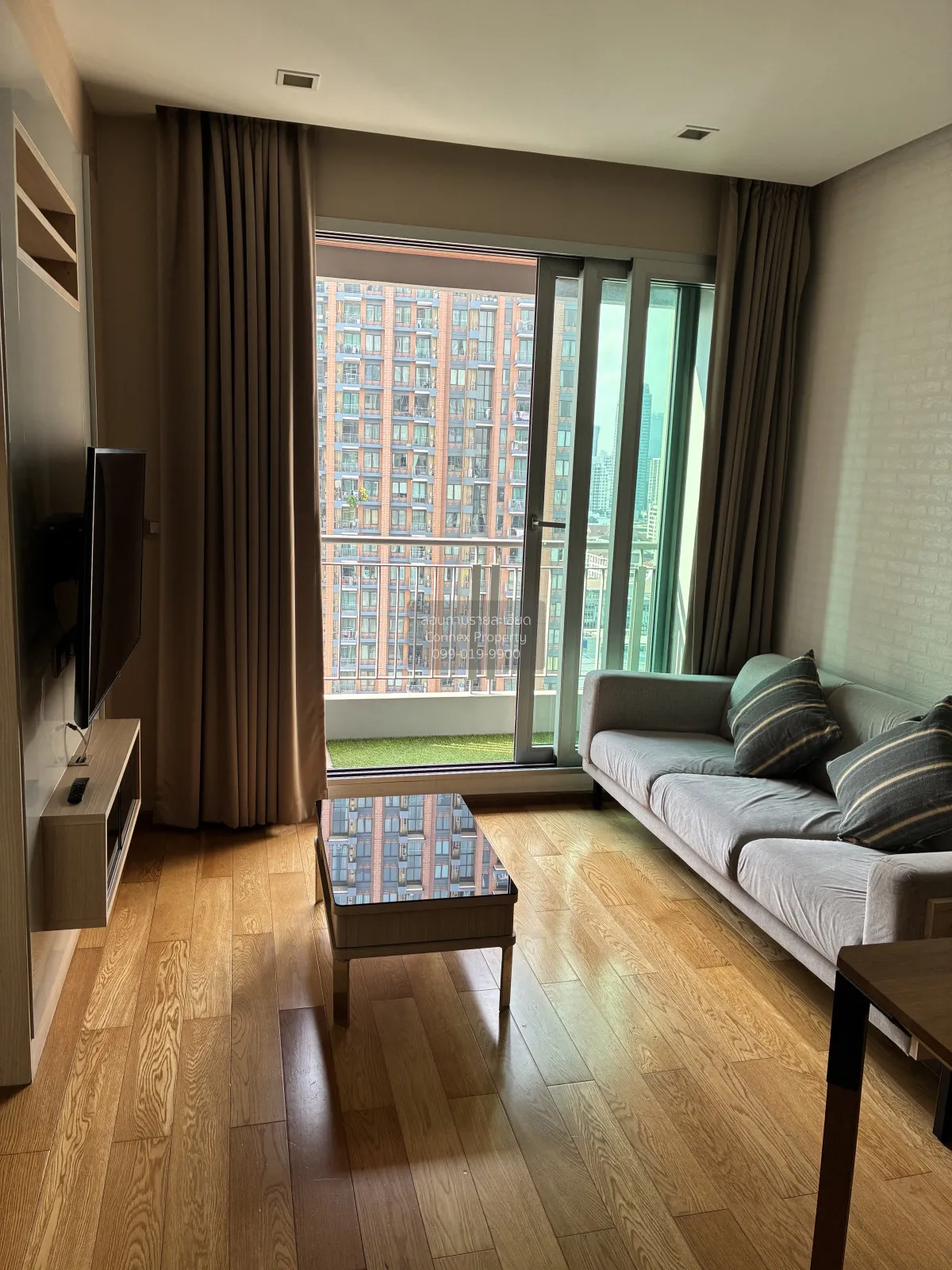 1 Bedroom condo in The Address Asoke