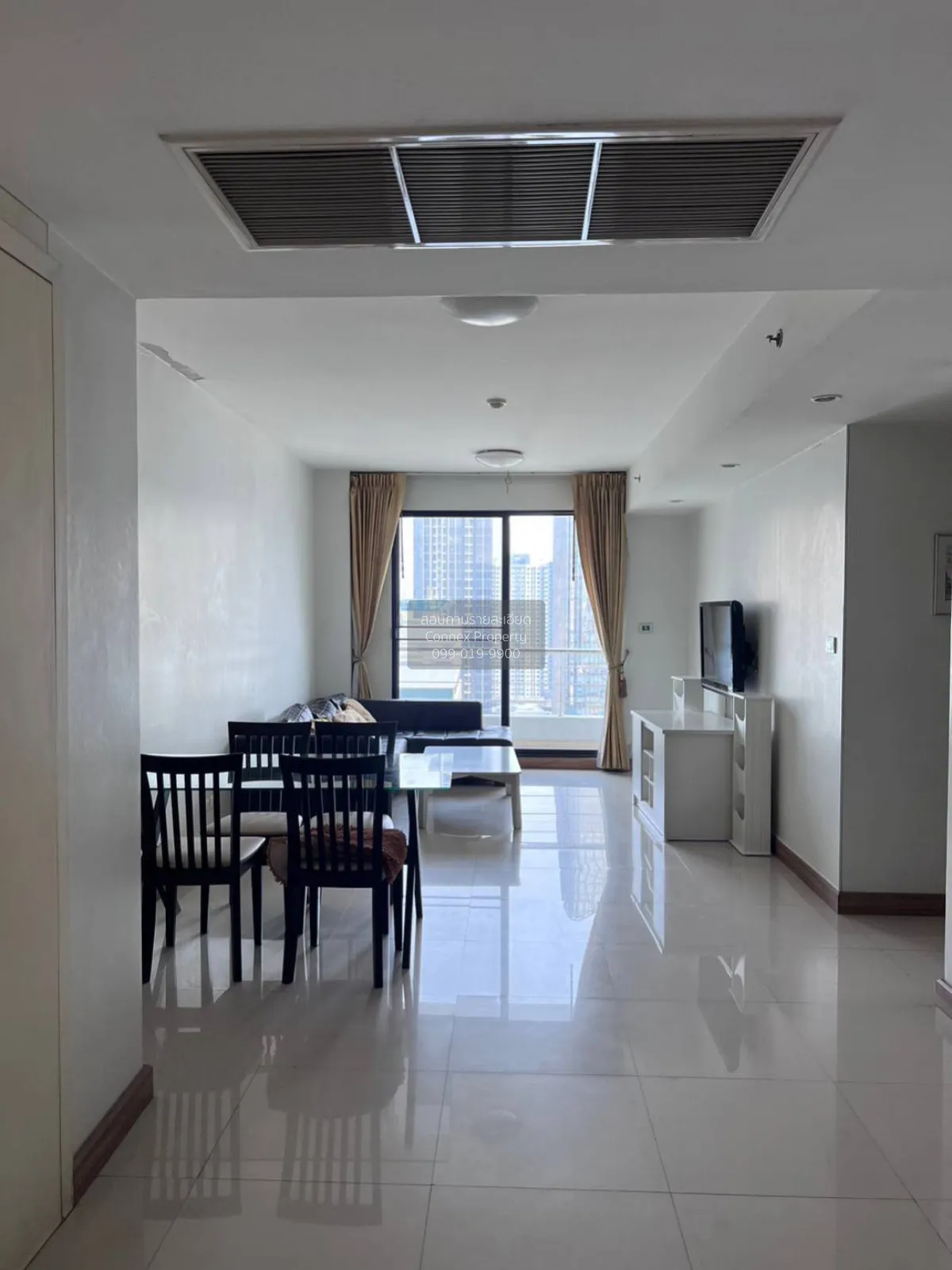 3 Bedroom condo in Supalai Place Sukhumvit 39