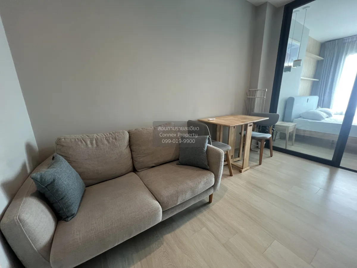 1 Bedroom condo in Life One Wireless