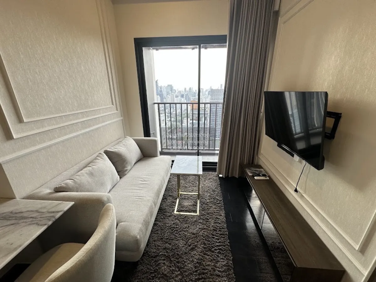 1 Bedroom condo in Park Origin Thonglor