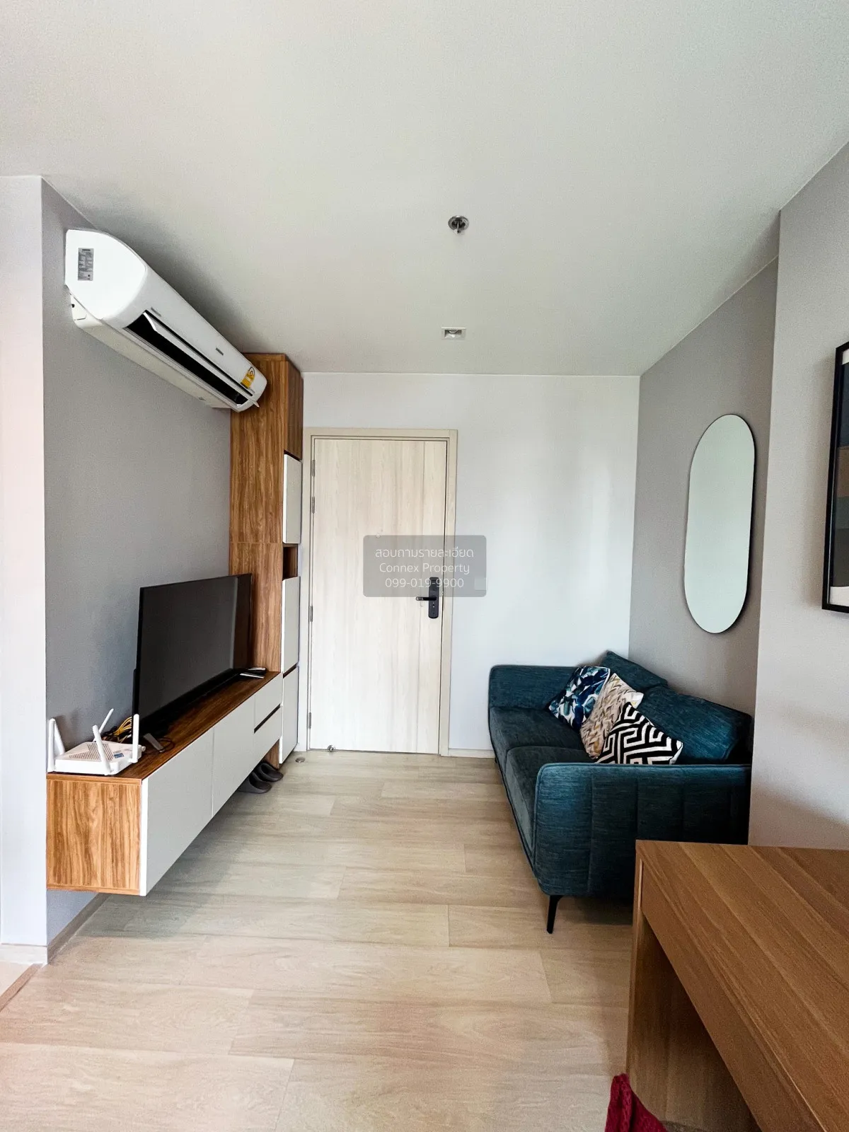 1 Bedroom condo in Life One Wireless