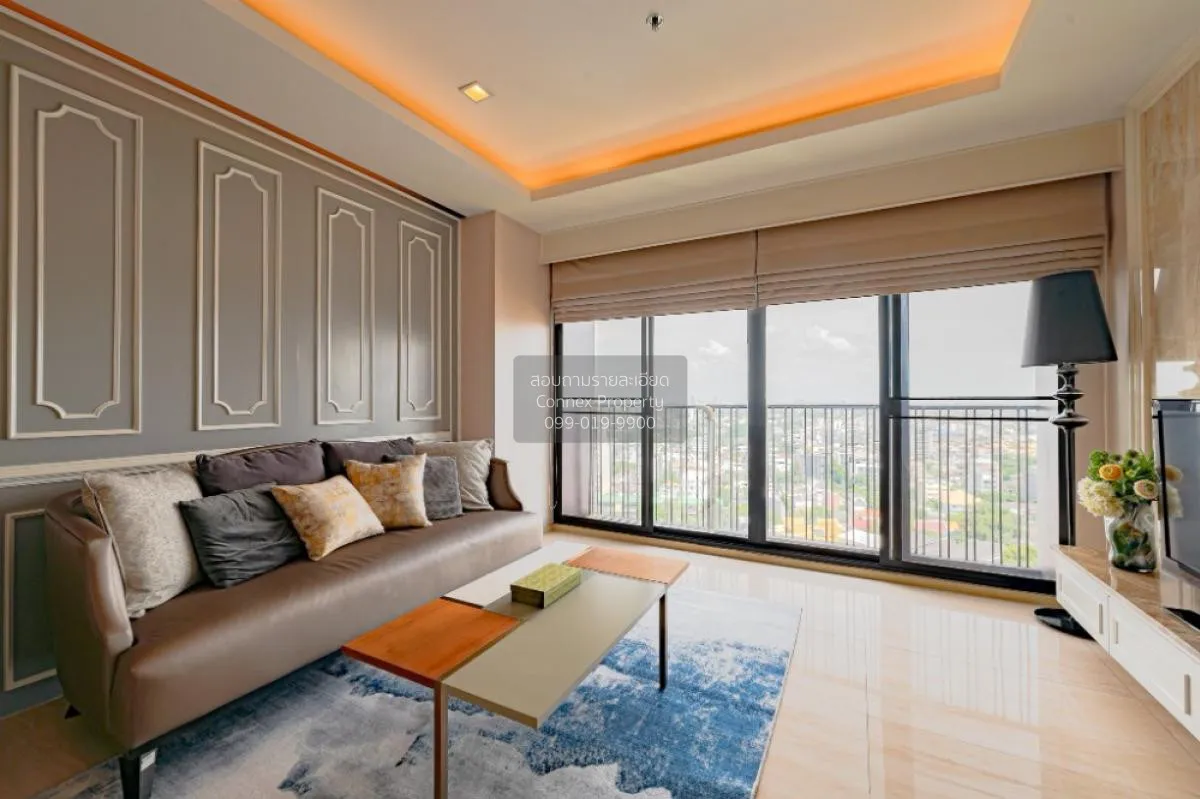 1 Bedroom condo in Noble Reveal