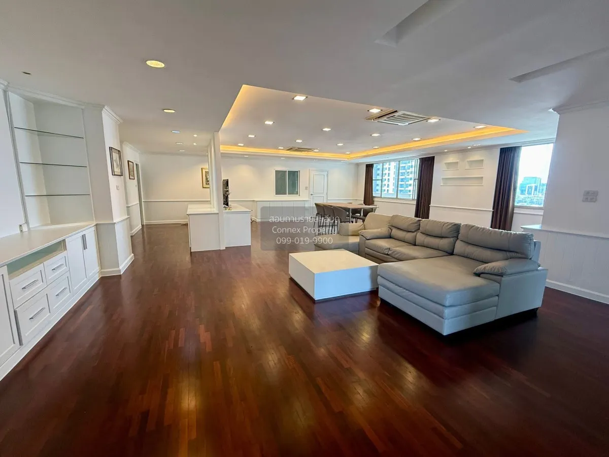 3 Bedroom condo in D.S. Tower 1 Sukhumvit 33