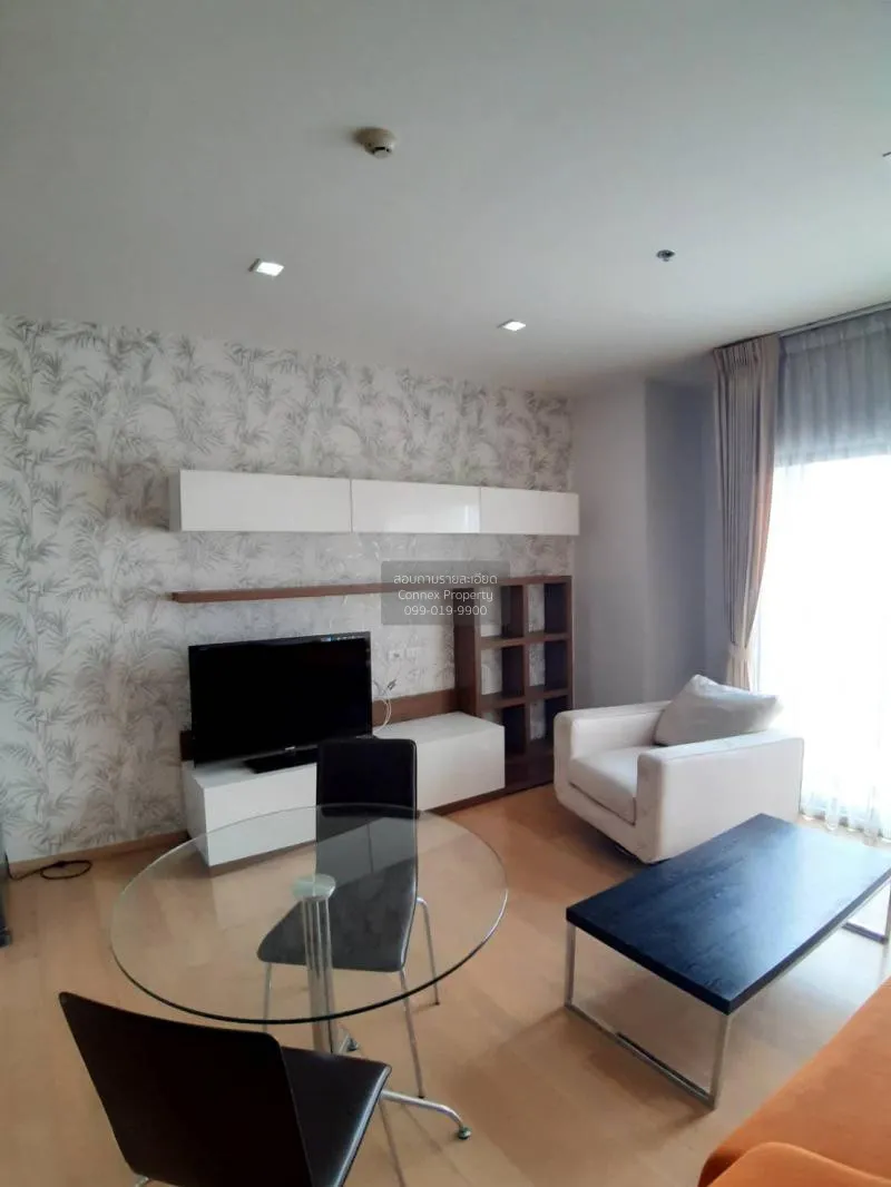 1 Bedroom condo in Noble Reveal