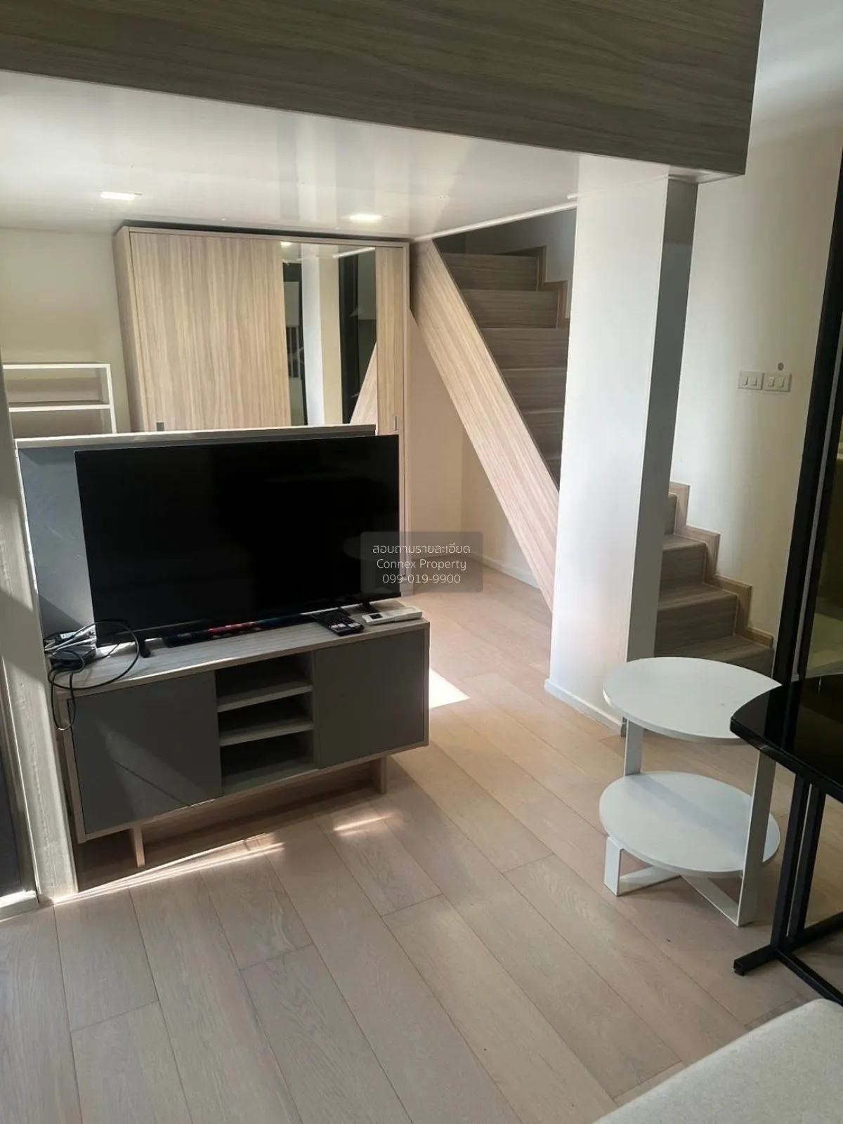 1 Bedroom condo in Chewathai Residence Asoke
