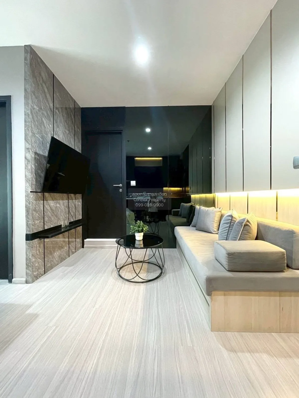 1 Bedroom condo in Life Asoke-Rama 9