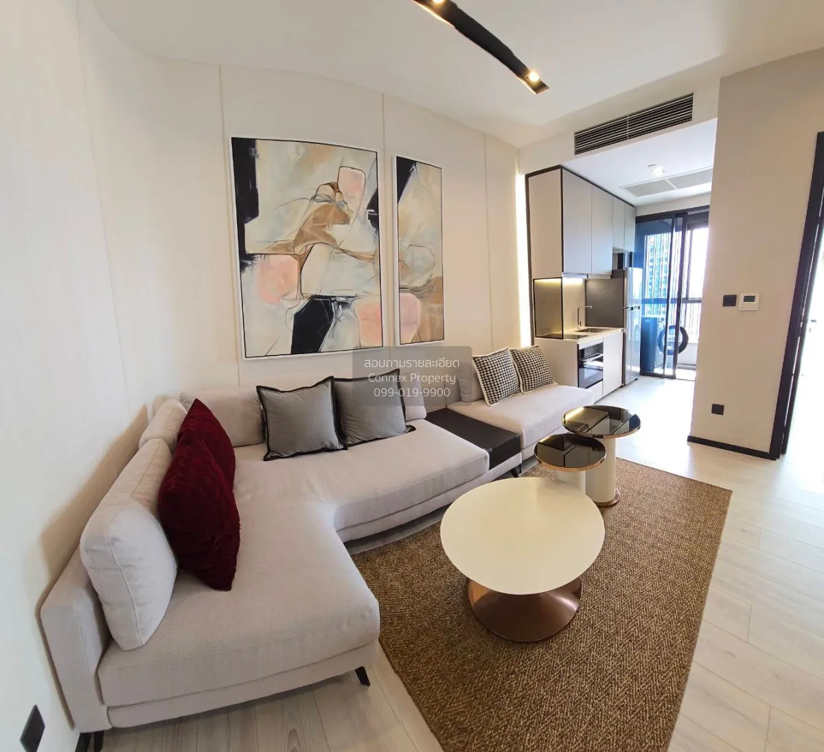 1 Bedroom condo in The Room Phaya Thai