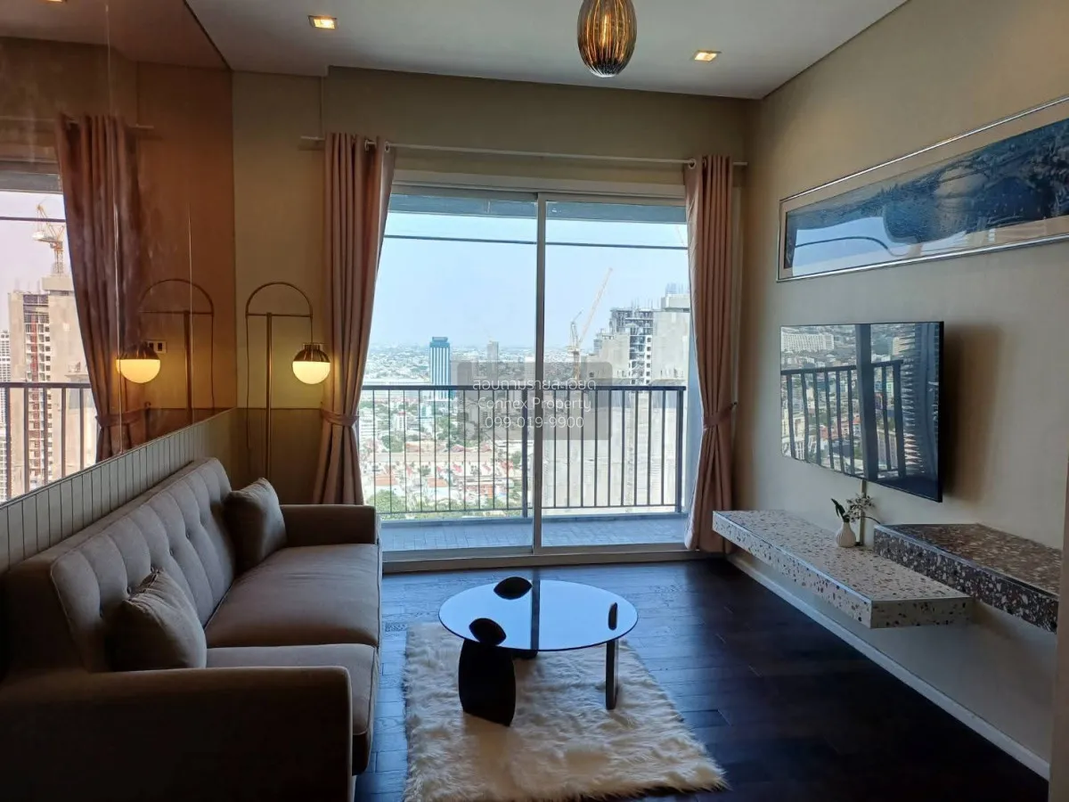 2 Bedroom condo in The Saint Residences Ladprao