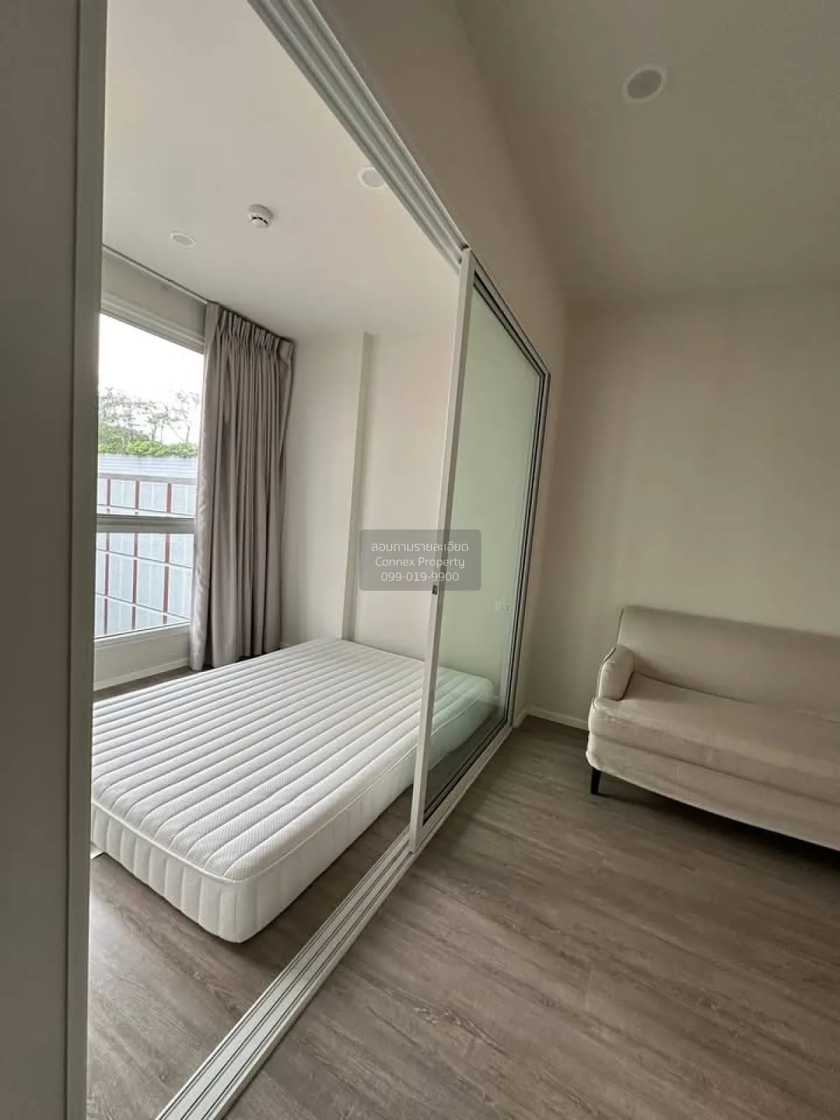 1 Bedroom condo in Blue Phahonyothin 35