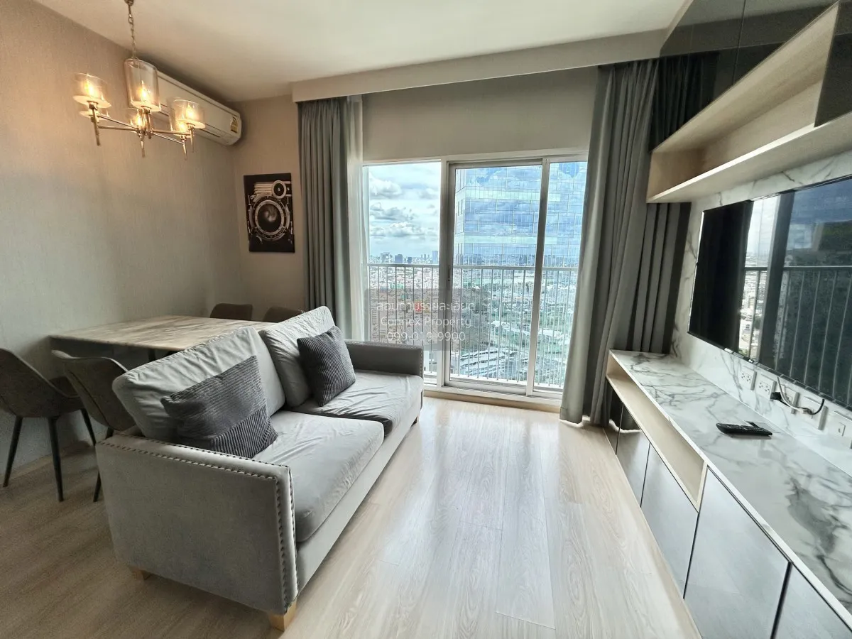 2 Bedroom condo in Noble Revolve Ratchada