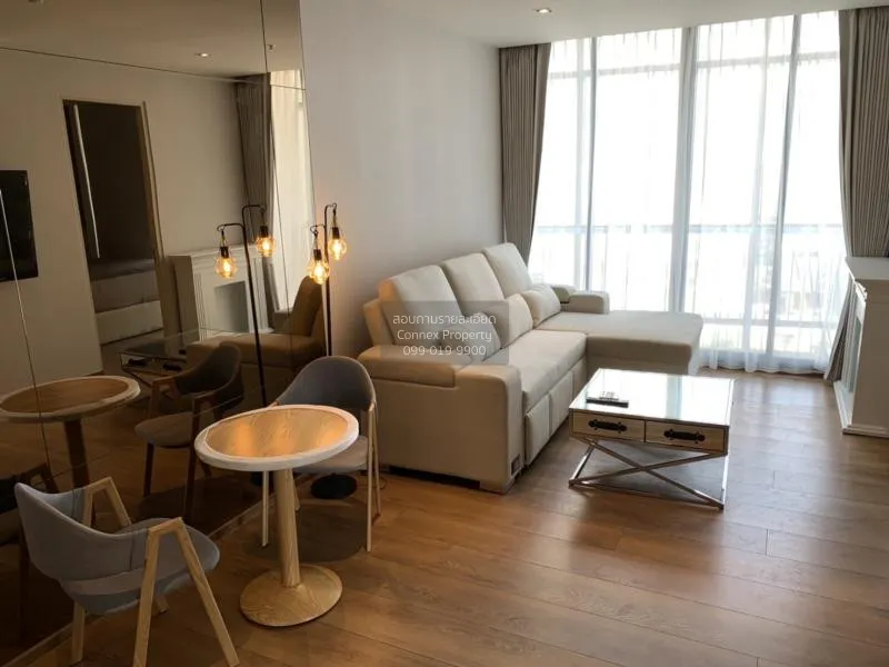 2 Bedroom condo in Park Origin Phrom Phong (Park 24)