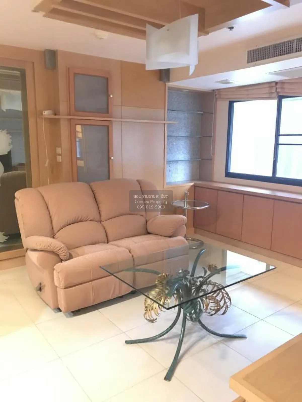 1 Bedroom condo in The Royal Place 2