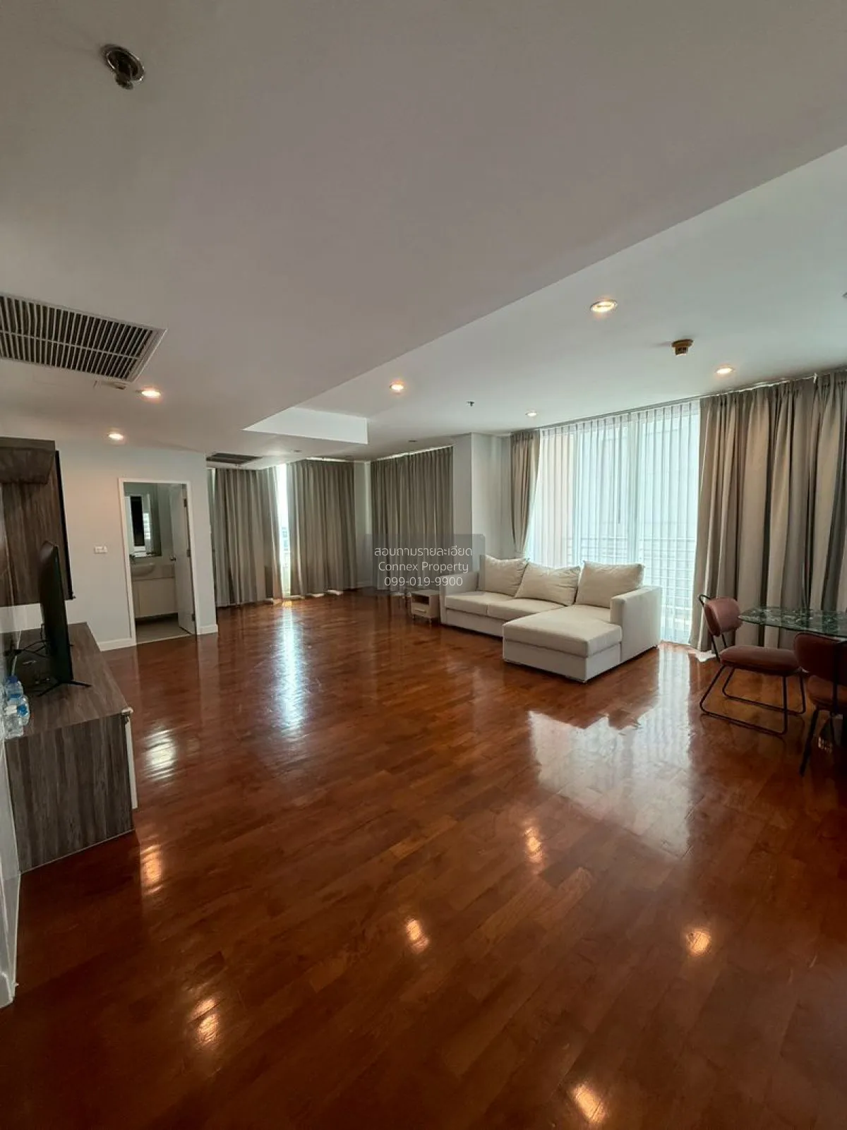 3 Bedroom condo in Siri Residence