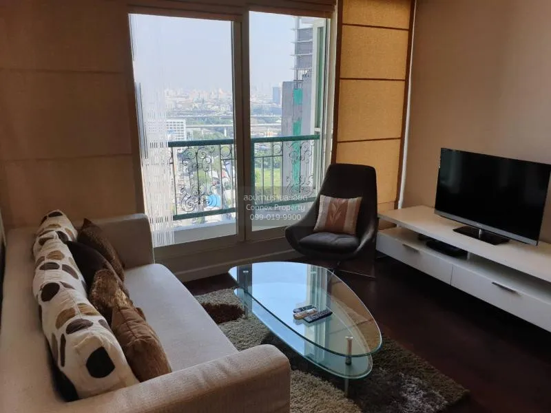 1 Bedroom condo in The Address Chidlom