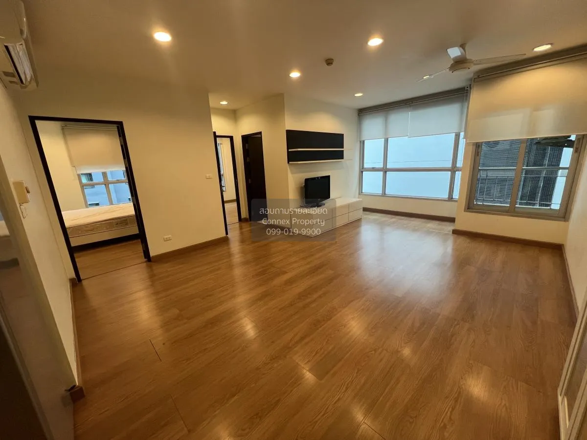 2 Bedroom condo in The Address Sukhumvit 42