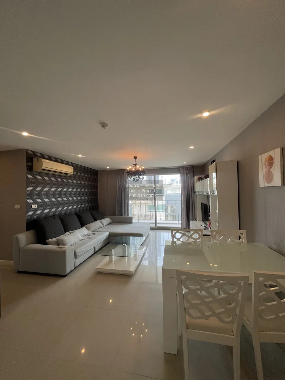 2 Bedroom condo in The Clover Thonglor Residence